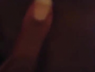 تستحم أمي فائقة الجنس أمام كاميرا الويب وتسجيل نفسها